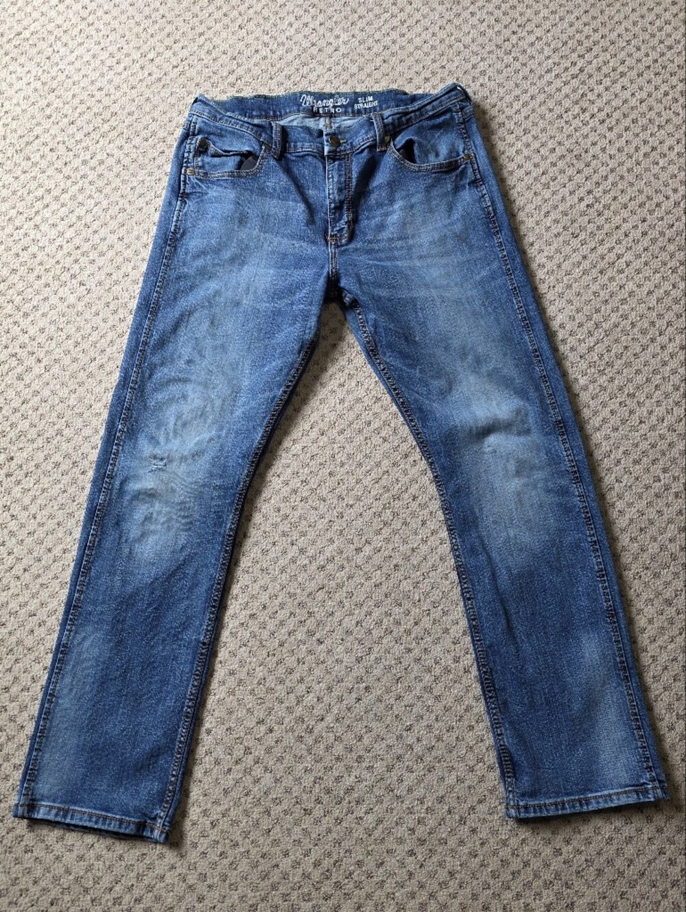 Wrangler Retro Jeans in Medium Blue